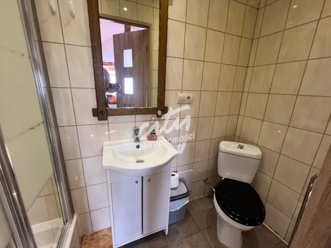 Obiekt Sprzedaż Police 21
