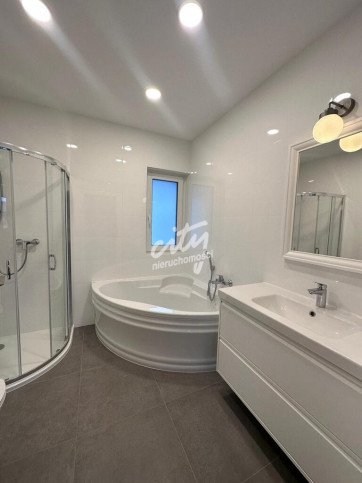 Dom Sprzedaż Cieszyno 8