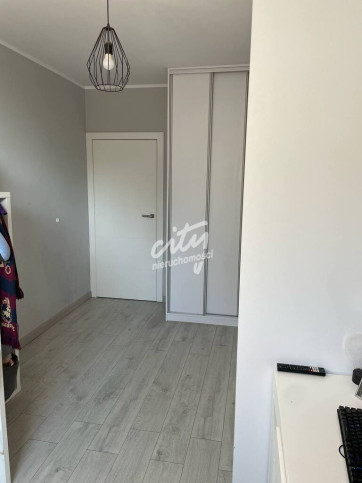 Mieszkanie Sprzedaż  os. Reda Eugeniusza Kwiatkowskiego 10