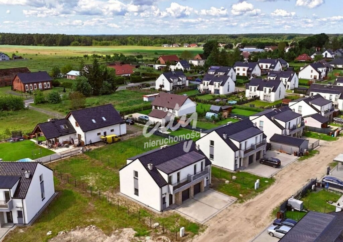 Dom Sprzedaż Białuń Przyrodnicza 13