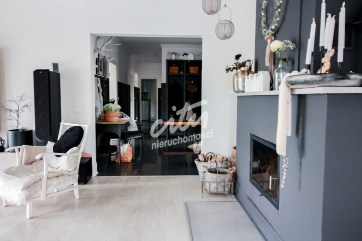 Dom Sprzedaż Święte 34