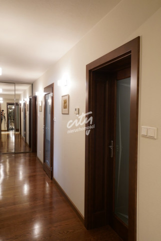 Dom Sprzedaż Motaniec 32